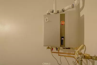 10710 Quarter Horse Avenue, Hesperia, CA 92345 - Photo 32