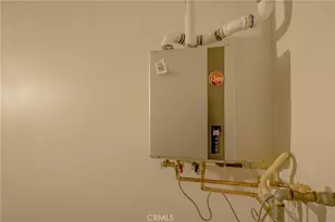 10710 Quarter Horse Ave, Hesperia, CA 92345 - Photo 32