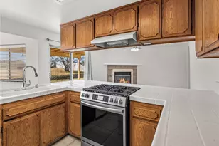 9550 Riggins, Phelan, CA 92371 - Photo 14