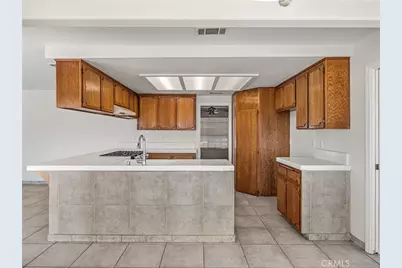 9550 Riggins, Phelan, CA 92371 - Photo 12