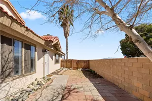 12207 Merrod, Victorville, CA 92395 - Photo 24
