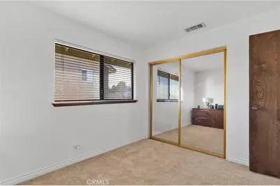 13685 Hidden Valley Road, Victorville, CA 92395 - Photo 38