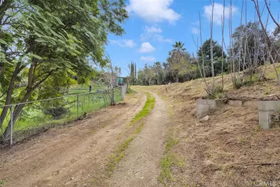 31460 Knoll, Redlands, CA 92373 - Photo 36