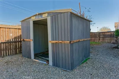 12596 Glen Canyon, Victorville, CA 92395 - Photo 38