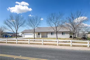 14266 Kiowa, Apple Valley, CA 92307 - Photo 2