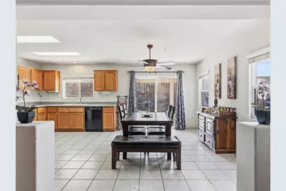 11893 Pepperwood Street, Victorville, CA 92392 - Photo 18