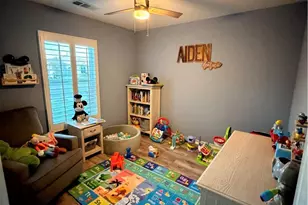 28481 Pear Blossom Ln, Moreno Valley, CA 92555 - Photo 10