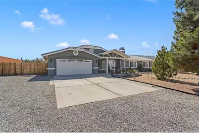 1213 Mono, Pinon Hills, CA 92372 - Photo 2