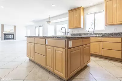 16245 Ridge View Drive, Apple Valley, CA 92307 - Photo 34