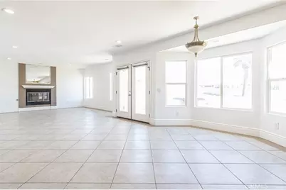 16245 Ridge View Drive, Apple Valley, CA 92307 - Photo 36