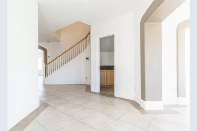 16245 Ridge View Drive, Apple Valley, CA 92307 - Photo 4