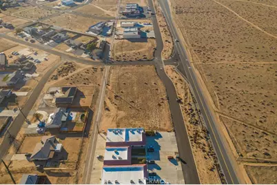 706 Outer Hwy 18, Apple Valley, CA 92307 - Photo 8