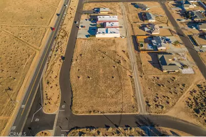706 Outer Hwy 18 S, Apple Valley, CA 92307 - Photo 12
