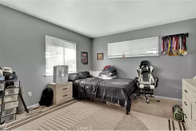 411 McBroom, Barstow, CA 92311 - Photo 20