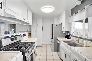 411 McBroom, Barstow, CA 92311 - Photo 12