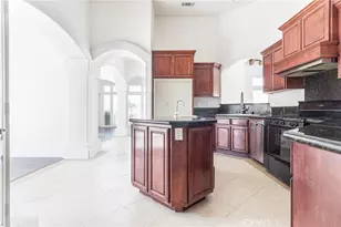 16233 Ridge View Dr, Apple Valley, CA 92307 - Photo 8