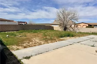 13839 Topmast Dr, Helendale, CA 92342 - Photo 18