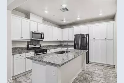 11254 Fisherman, Victorville, CA 92392 - Photo 18