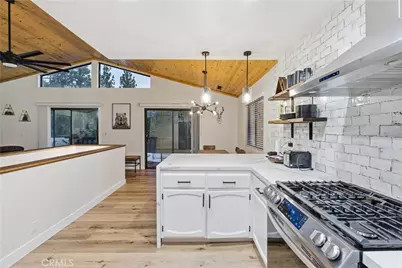 42677 Alta Vista Avenue, Big Bear Lake, CA 92315 - Photo 14