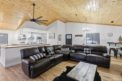 42677 Alta Vista Avenue, Big Bear Lake, CA 92315 - Photo 6