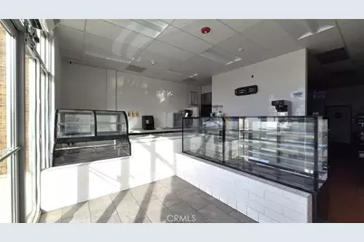 14920 Main St Unit #2, Hesperia, CA 92345 - Photo 2