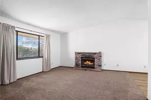 21940 Biloxi, Apple Valley, CA 92307 - Photo 6