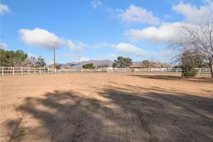 21940 Biloxi, Apple Valley, CA 92307 - Photo 30