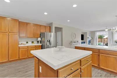 13720 Adams Street, Oak Hills, CA 92344 - Photo 10