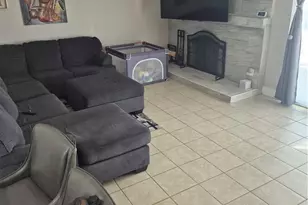 37149 Camarillo, Barstow, CA 92311 - Photo 14