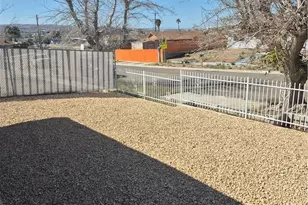 37149 Camarillo, Barstow, CA 92311 - Photo 16