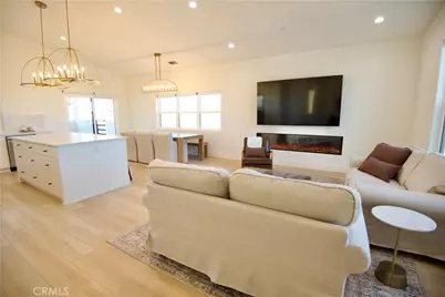 8354 Macron, Oak Hills, CA 92344 - Photo 4