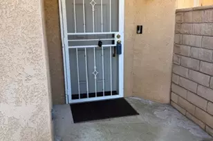 11220 Country Club Dr, Apple Valley, CA 92308 - Photo 2