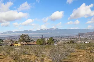 16986 Ocotilla, Apple Valley, CA 92307 - Photo 34