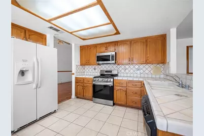 27921 Evergreen, Helendale, CA 92342 - Photo 16