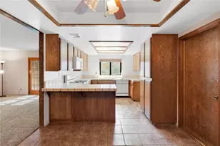 13421 Dean, Victorville, CA 92395 - Photo 10