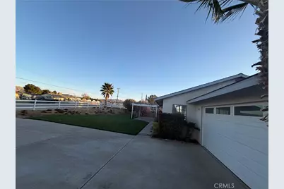 9508 Buckthorn, Hesperia, CA 92345 - Photo 2