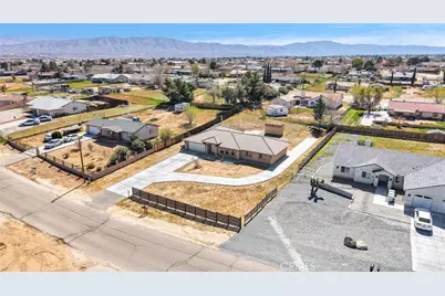 18125 Catalpa, Hesperia, CA 92345 - Photo 46