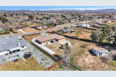 18125 Catalpa, Hesperia, CA 92345 - Photo 40