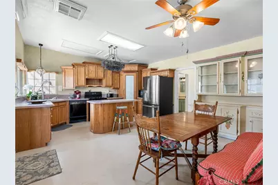 9226 Central, Apple Valley, CA 92308 - Photo 30