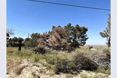 9226 Central, Apple Valley, CA 92308 - Photo 2