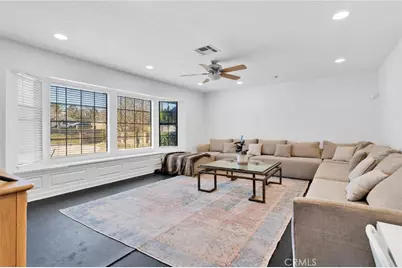 18186 Bangor, Hesperia, CA 92345 - Photo 8