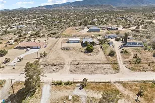 599 Smoke Tree Rd, Pinon Hills, CA 92372 - Photo 30