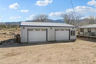 599 Smoke Tree Rd, Pinon Hills, CA 92372 - Photo 28