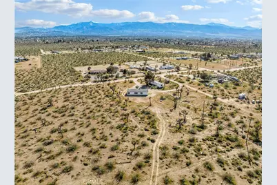 3168 McMillan, Phelan, CA 92371 - Photo 22