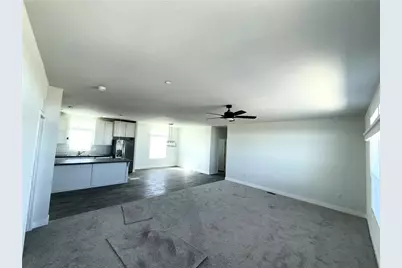 10633 Bromley Road, Pinon Hills, CA 92372 - Photo 6