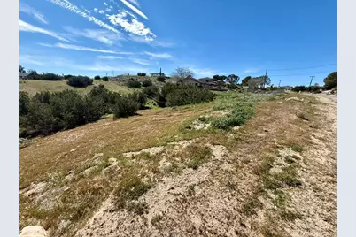 39833319 Plumas, Hesperia, CA 92345 - Photo 8