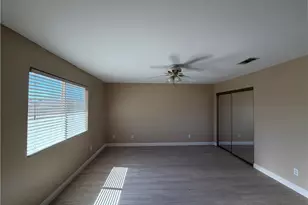 22265 Thunderbird, Apple Valley, CA 92307 - Photo 8