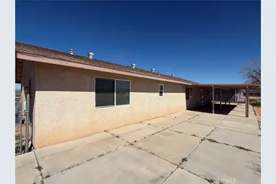 22265 Thunderbird, Apple Valley, CA 92307 - Photo 16