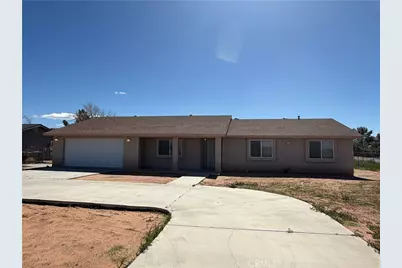 22265 Thunderbird, Apple Valley, CA 92307 - Photo 1