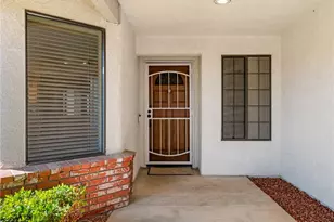 12790 Amberwood Ln, Victorville, CA 92395 - Photo 6